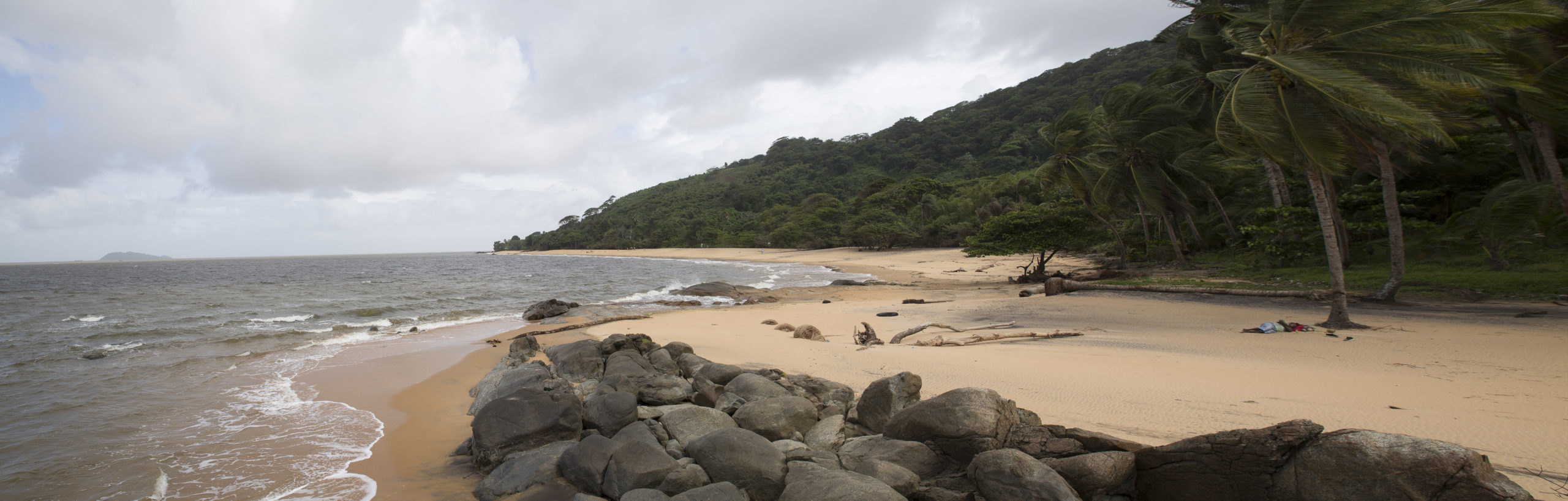 Plage de Rémire-Montjoly par Ronan Liétar Plage de Rémire-Montjoly par Ronan Liétar