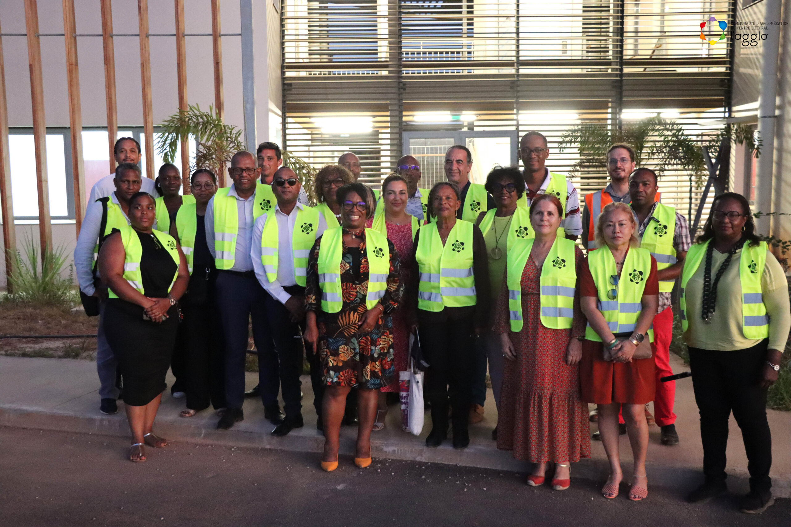 10-25 [MOBITILE] Visite chantier du TCSP élus Cayenne - 4